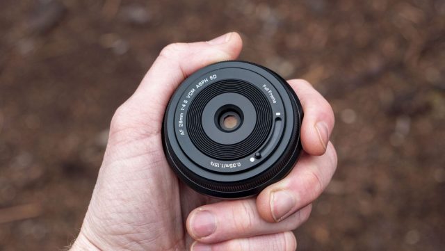 Объектив Viltrox AF 28mm f:4.5 с характером | DGL.RU1 Объектив Viltrox AF 28mm f/4.5 с характером | DGL.RU