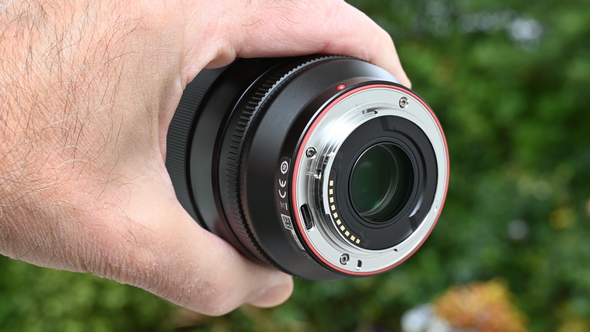 Обзор Viltrox AF 56mm f/1.2 Pro: портретник для APS-C камер картинка Объектив Viltrox AF 56mm f/1.2 Pro для портретов | DGL.RU