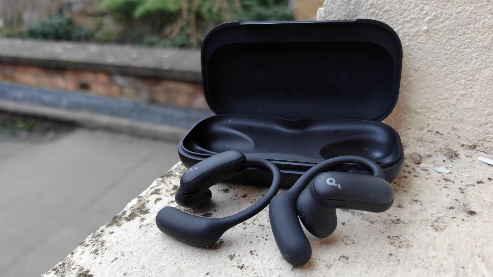 Наушники Soundcore Aerofit 2 Pro: обзор гибрида | DGL.RU