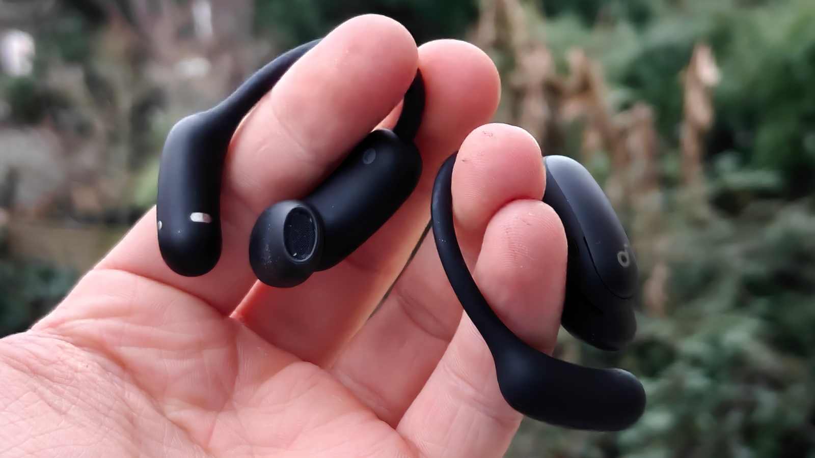 Наушники Soundcore Aerofit 2 Pro: обзор гибрида | DGL.RU