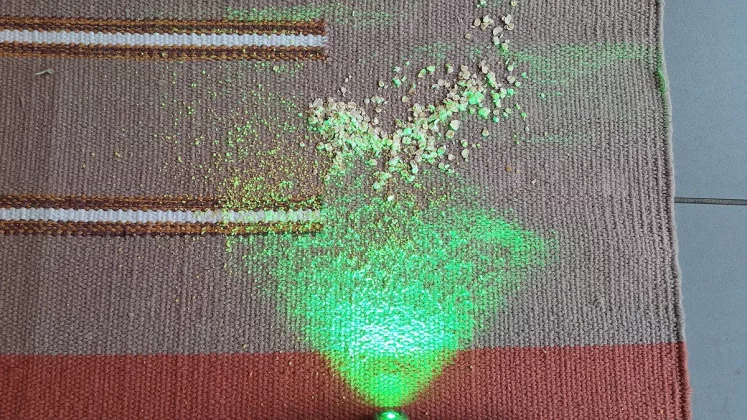 Пылесос PencilVac убирает гораздо лучше, чем я ожидал, учитывая его ультракомпактные размеры