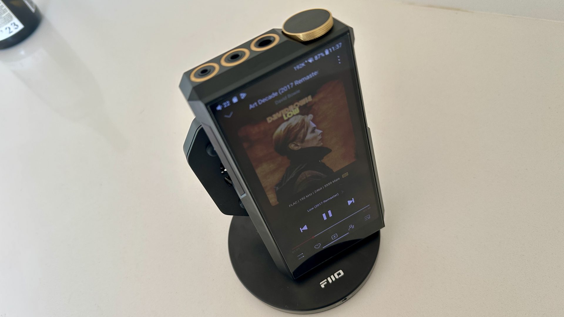 Обзор FiiO M27: делайте всё правильно, и он вознаградит вас сполна картинка Плеер FiiO M27 — тяжёлый аргумент | DGL.RU