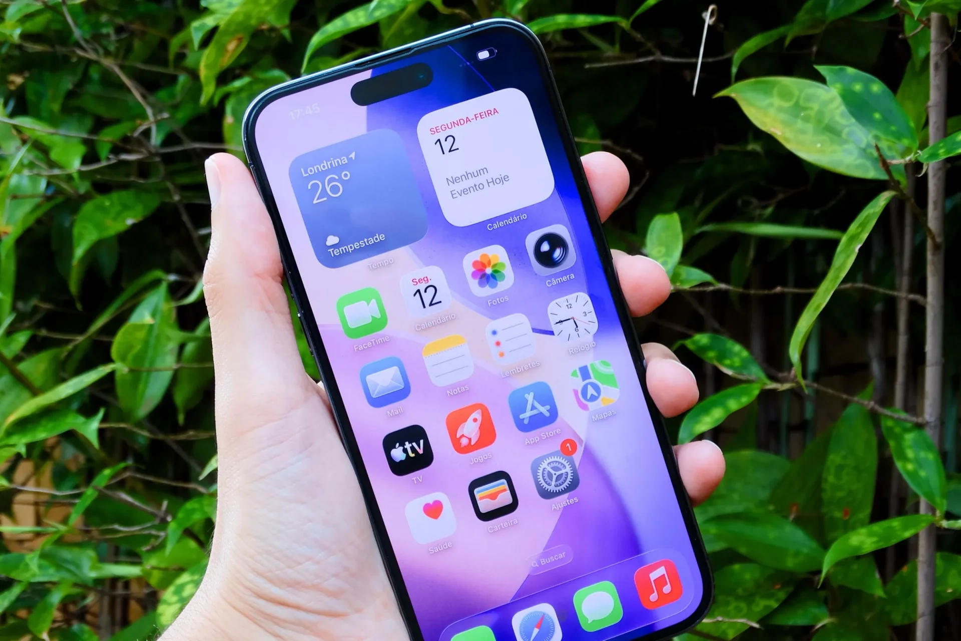 Покупка iPhone в 2026 году — что брать? | DGL.RU