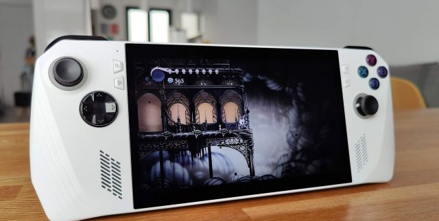 Консоли: чип Ryzen Z1 Extreme без апдейтов | DGL.RU