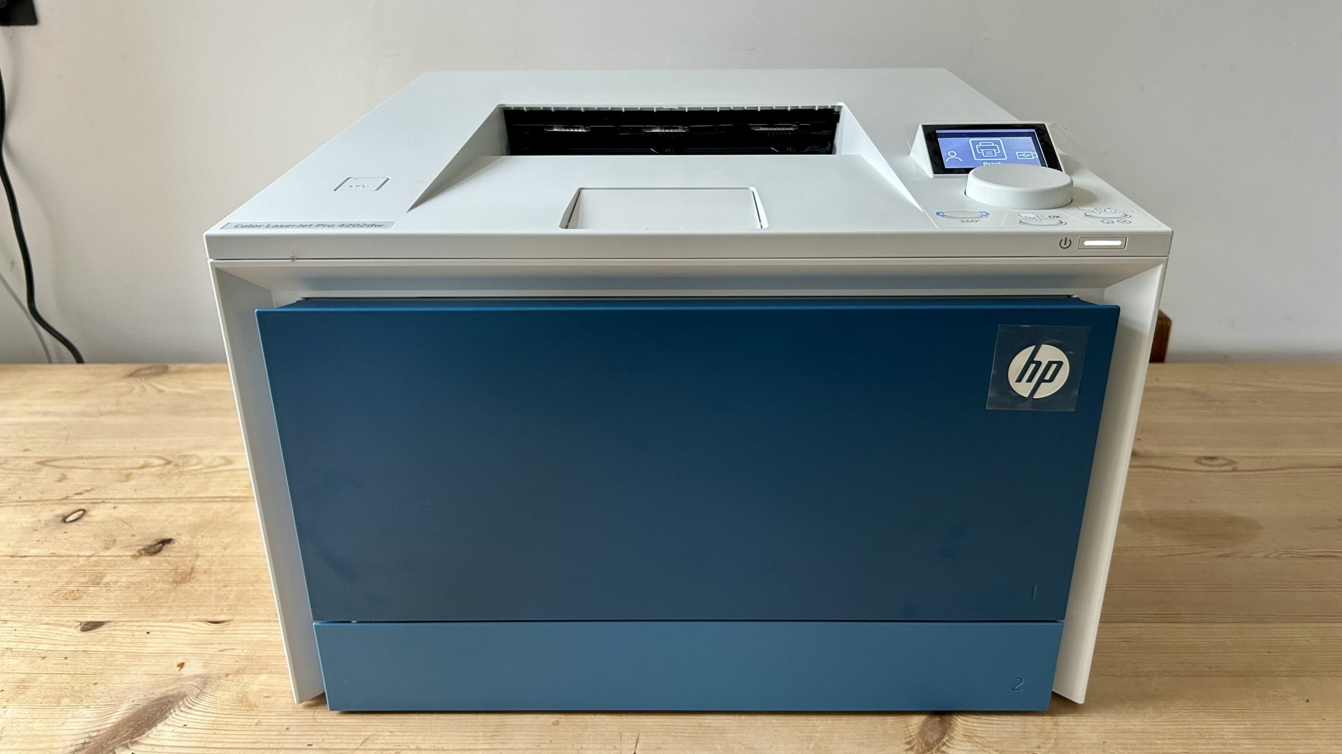 Принтер HP Color LaserJet Pro 4201dw для офиса | DGL.RU