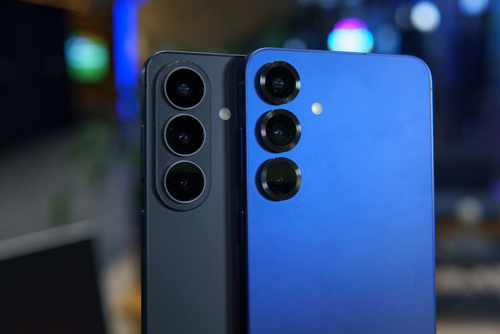 Никаких революций: Samsung показала скучные S26 и S26 Plus