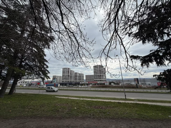 Смартфон Galaxy S26 Ultra или iPhone 17 Pro Max | DGL.RU