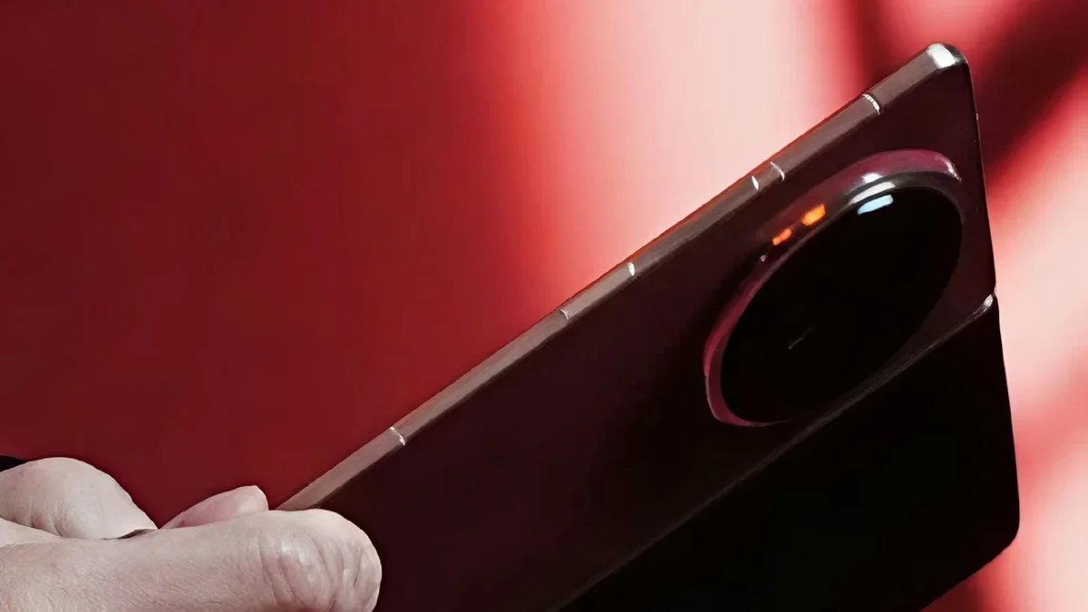 Смартфон Honor Magic V6 с батареей 7150 мАч | DGL.RU