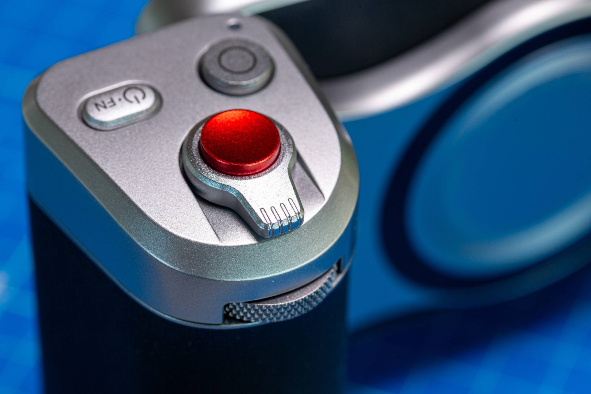 Смартфон Honor Magic8 Pro превращается в зеркалку: обзор профессионального фотокомплекта Professional Imaging Kit картинка Смартфон Honor Magic8 Pro с фотокомплектом | DGL.RU