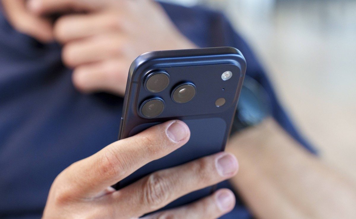 Смартфон iPhone 18 лишится слота SIM | DGL.RU