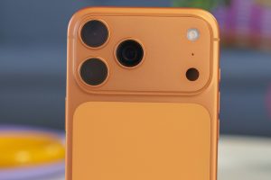 Смартфон iPhone 18 Pro шокирует новым цветом, а складной iPhone Fold разочарует скукой