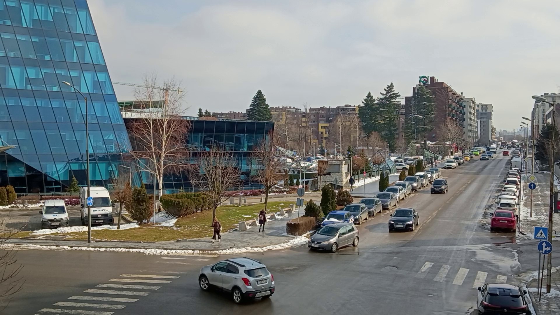 Обзор Moto G и G Play (2026): ключевые различия картинка Смартфон Moto G (2026) — батарея решает | DGL.RU