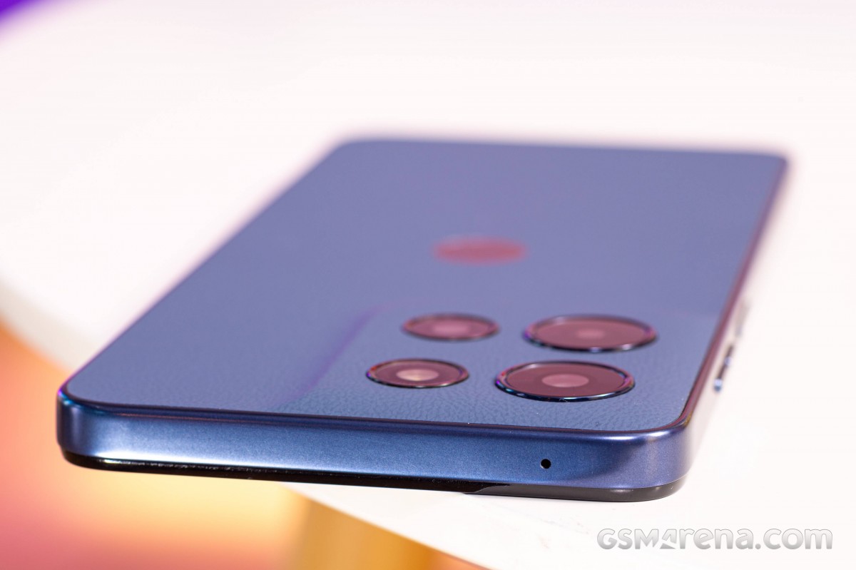 Обзор Moto G и G Play (2026): ключевые различия картинка Смартфон Moto G (2026) — батарея решает | DGL.RU