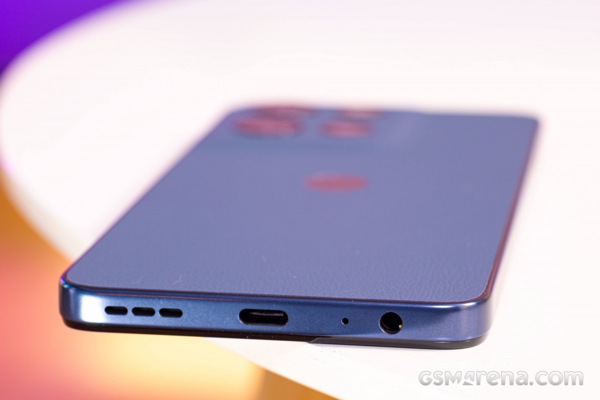 Обзор Moto G и G Play (2026): ключевые различия картинка Смартфон Moto G (2026) — батарея решает | DGL.RU