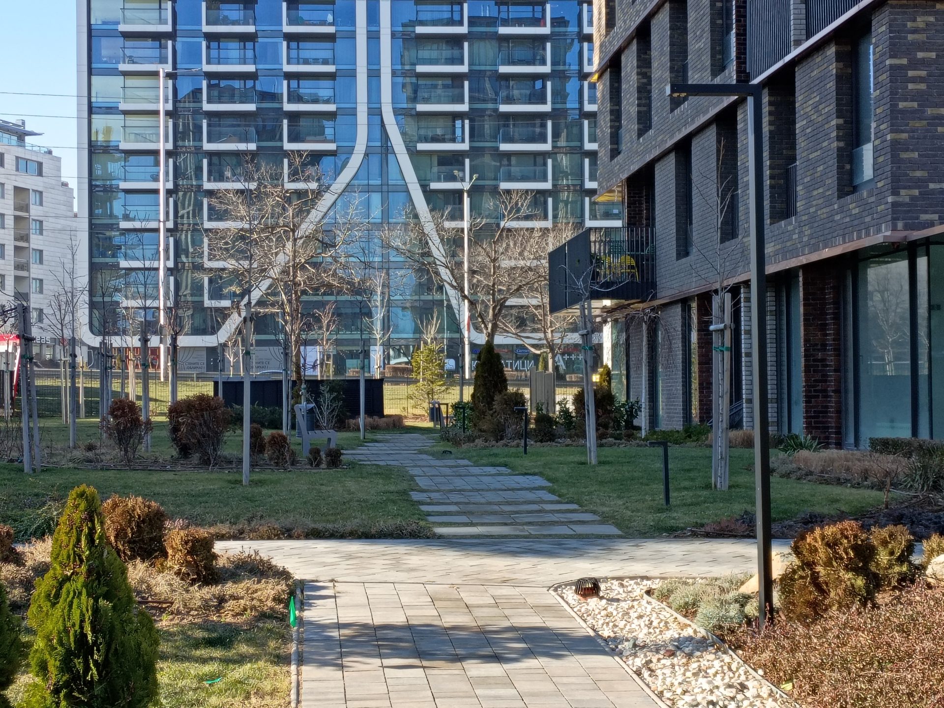 Обзор Moto G и G Play (2026): ключевые различия картинка Смартфон Moto G (2026) — батарея решает | DGL.RU