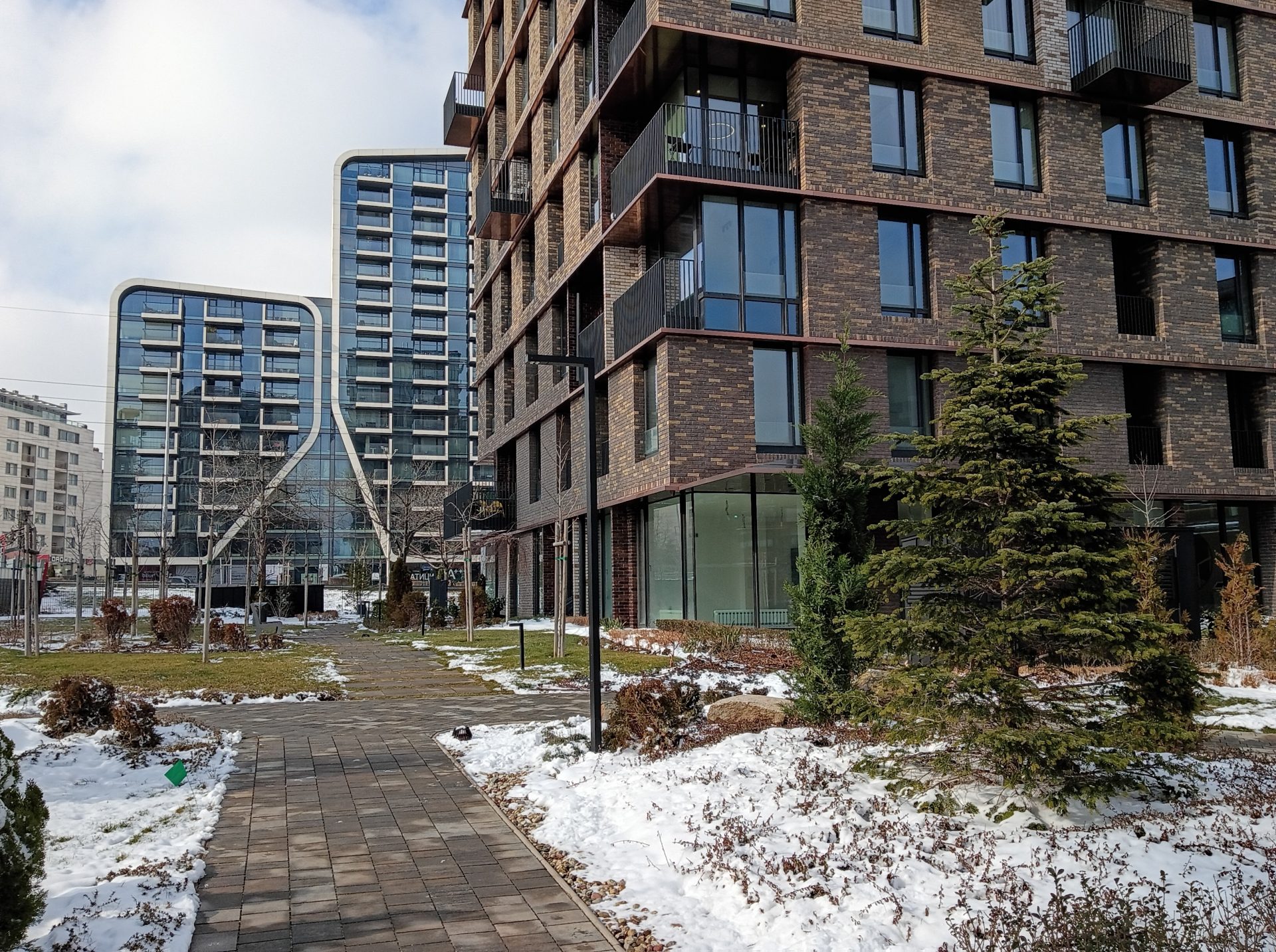 Обзор Moto G и G Play (2026): ключевые различия картинка Смартфон Moto G (2026) — батарея решает | DGL.RU