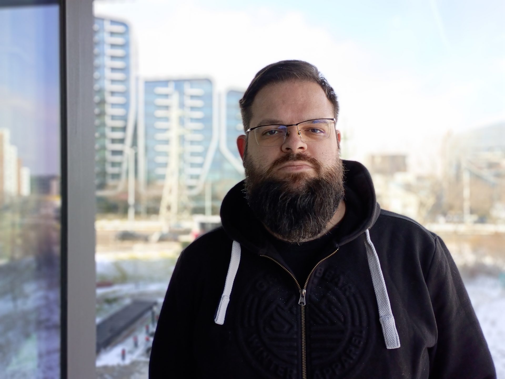 Обзор Moto G и G Play (2026): ключевые различия картинка Смартфон Moto G (2026) — батарея решает | DGL.RU