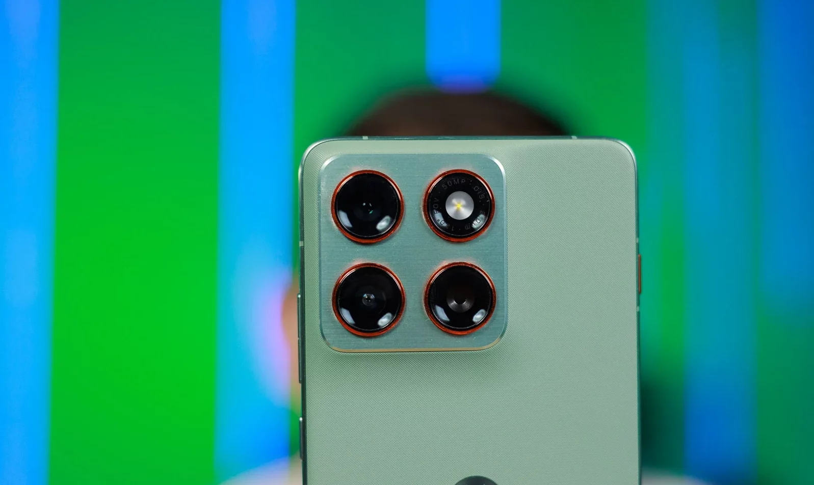 Смартфон Motorola Edge 70 удивляет батареей | DGL.RU