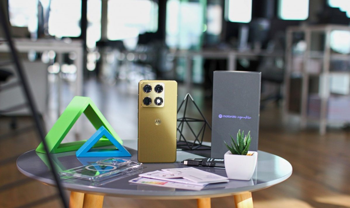 Смартфон Motorola Signature со 165 Гц и IP69 | DGL.RU