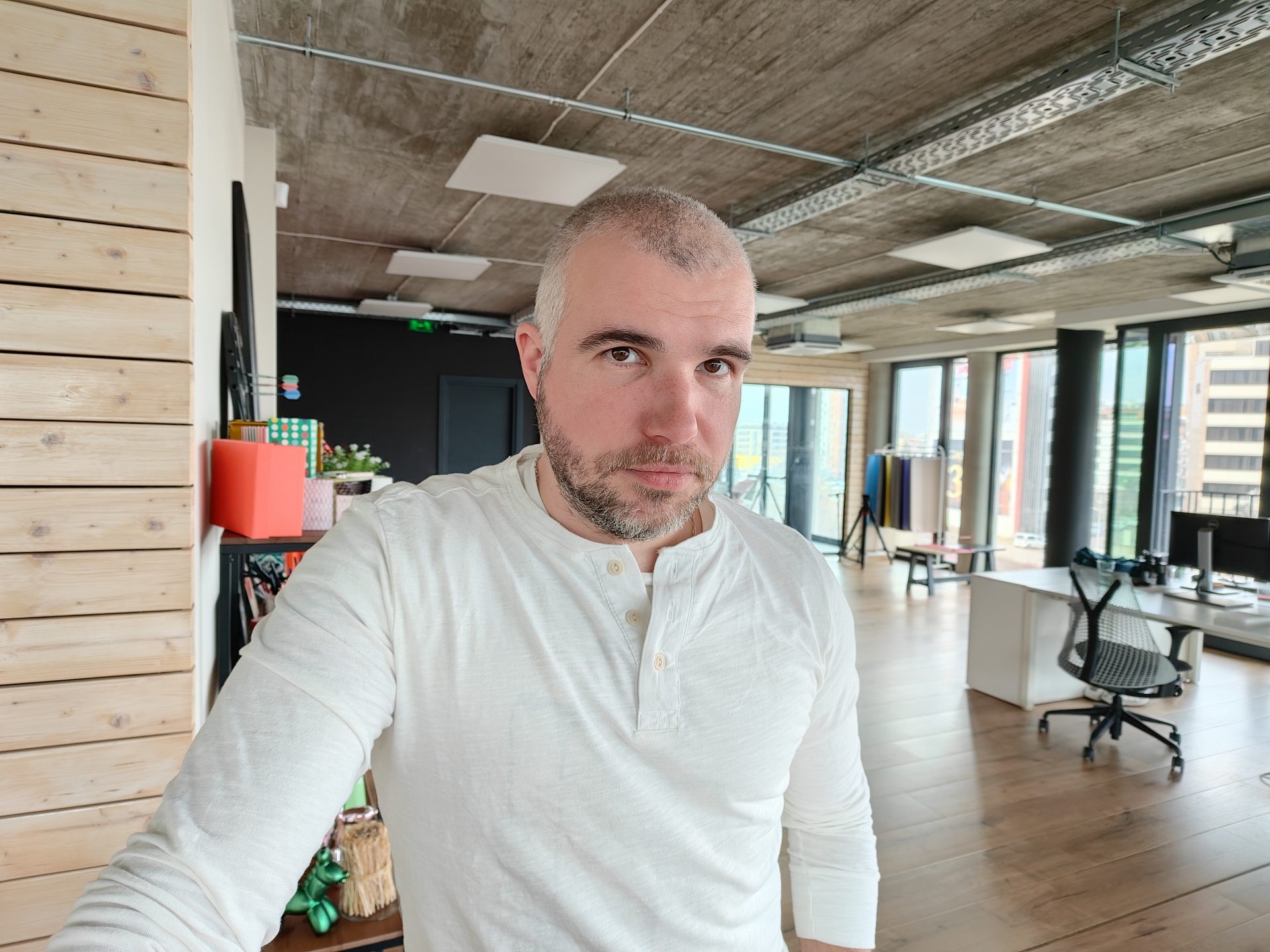 Обзор RedMagic 11 Air: чертовски разумный выбор картинка Смартфон nubia RedMagic 11 Air: тонкий гейминг | DGL.RU