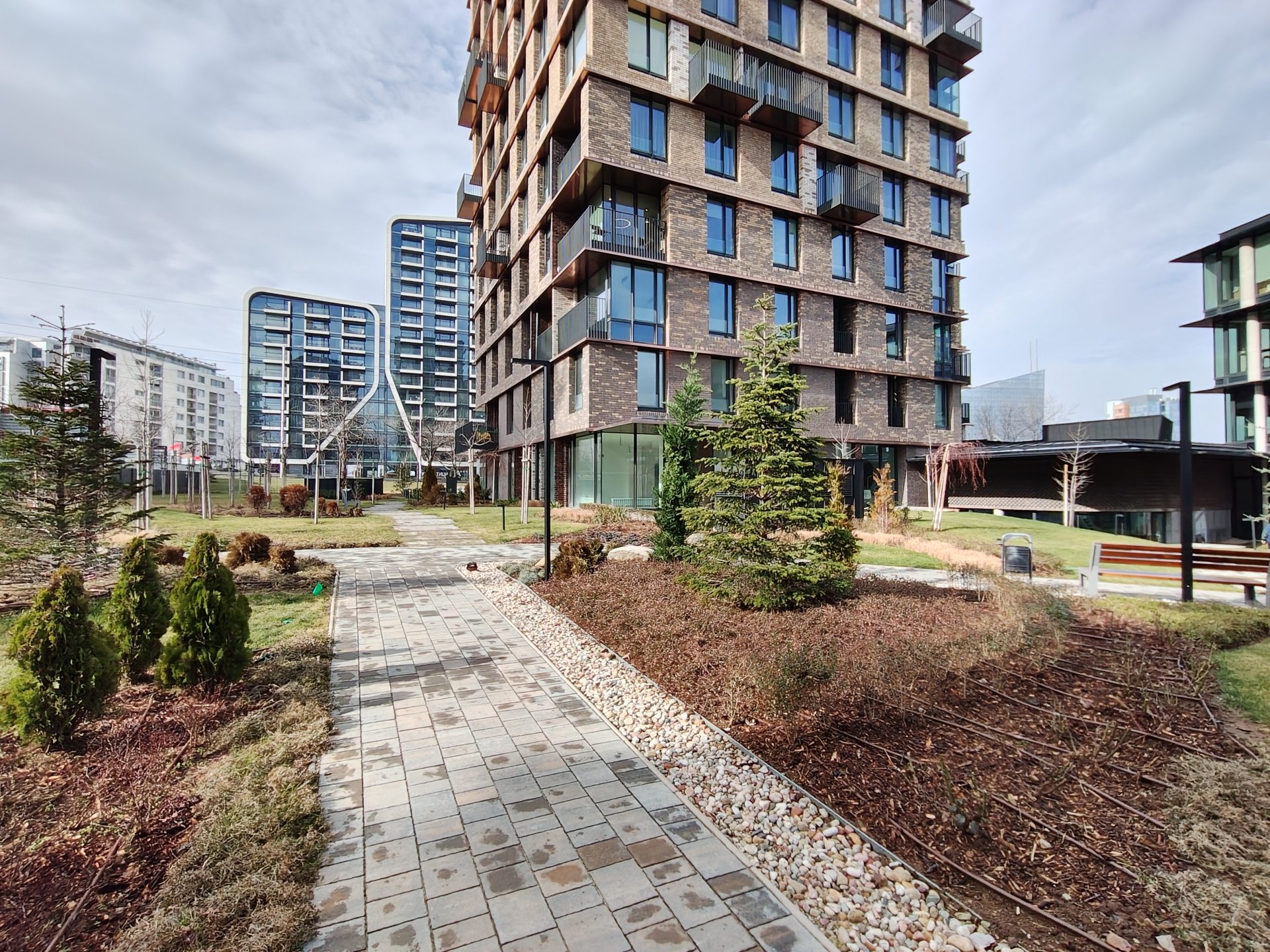 Обзор RedMagic 11 Air: чертовски разумный выбор картинка Смартфон nubia RedMagic 11 Air: тонкий гейминг | DGL.RU