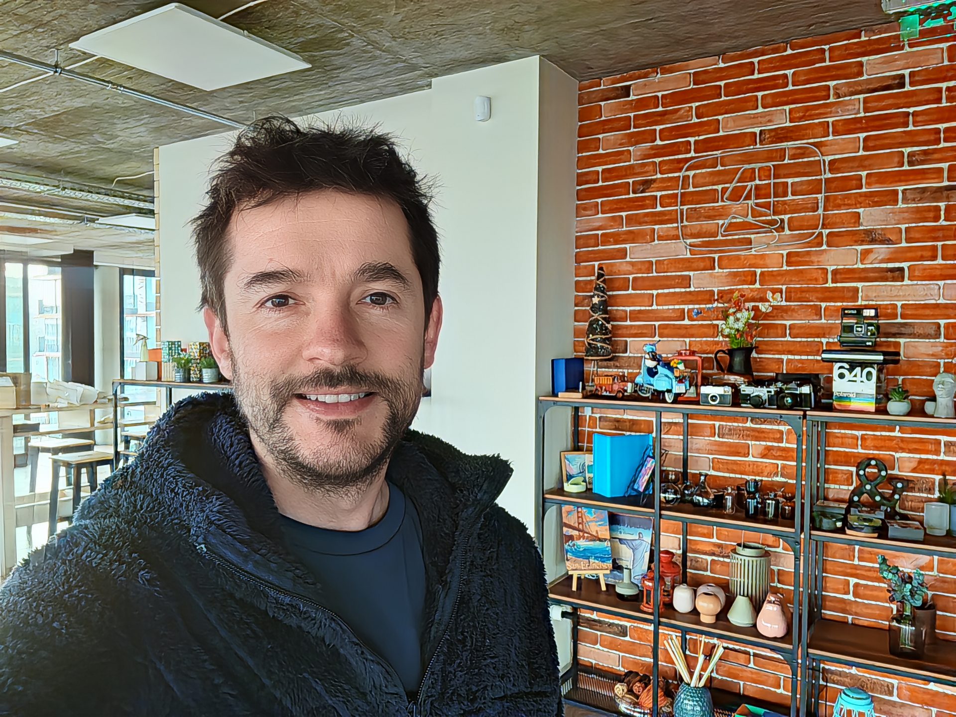 Обзор RedMagic 11 Air: чертовски разумный выбор картинка Смартфон nubia RedMagic 11 Air: тонкий гейминг | DGL.RU