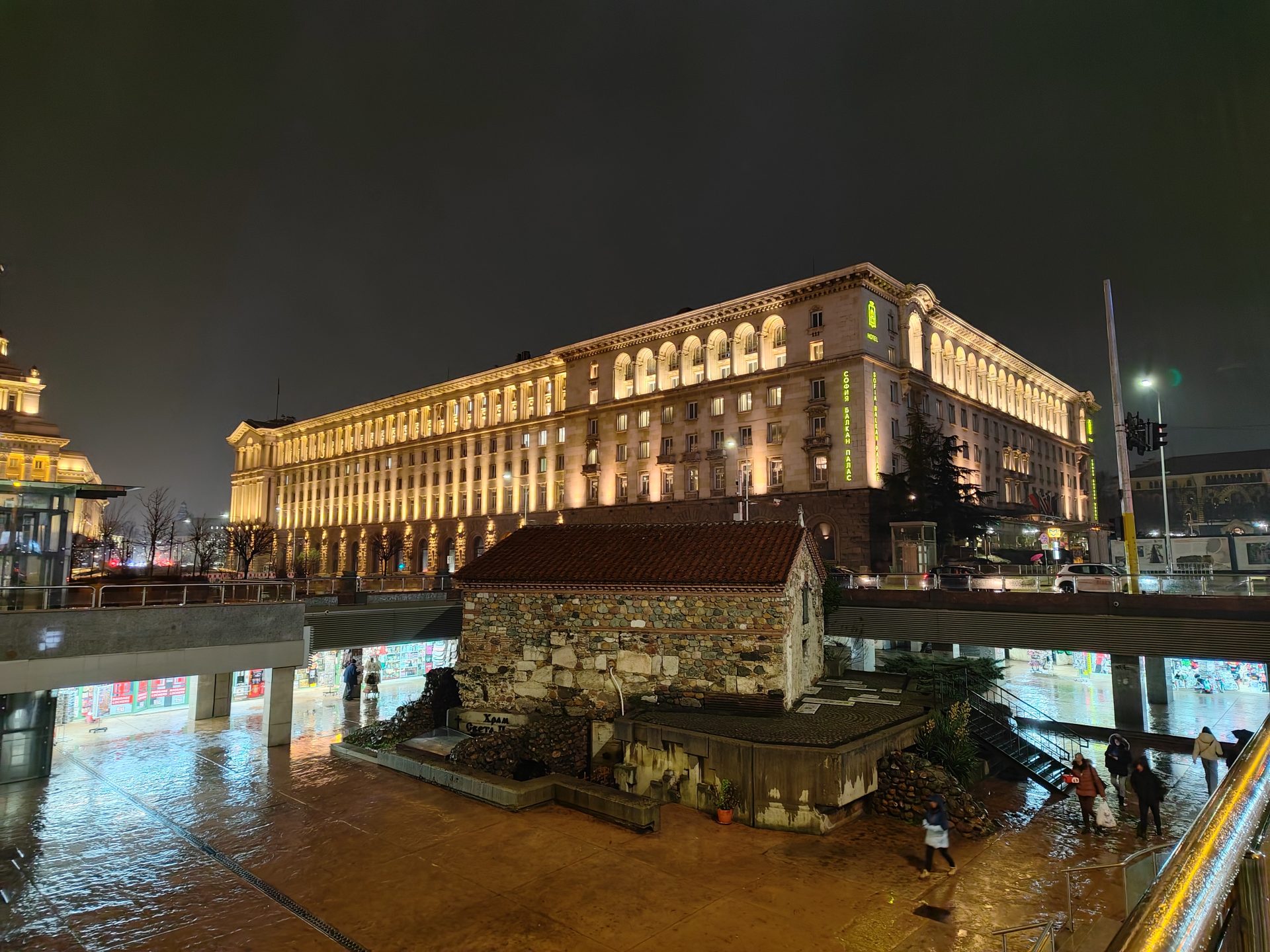 Обзор RedMagic 11 Air: чертовски разумный выбор картинка Смартфон nubia RedMagic 11 Air: тонкий гейминг | DGL.RU