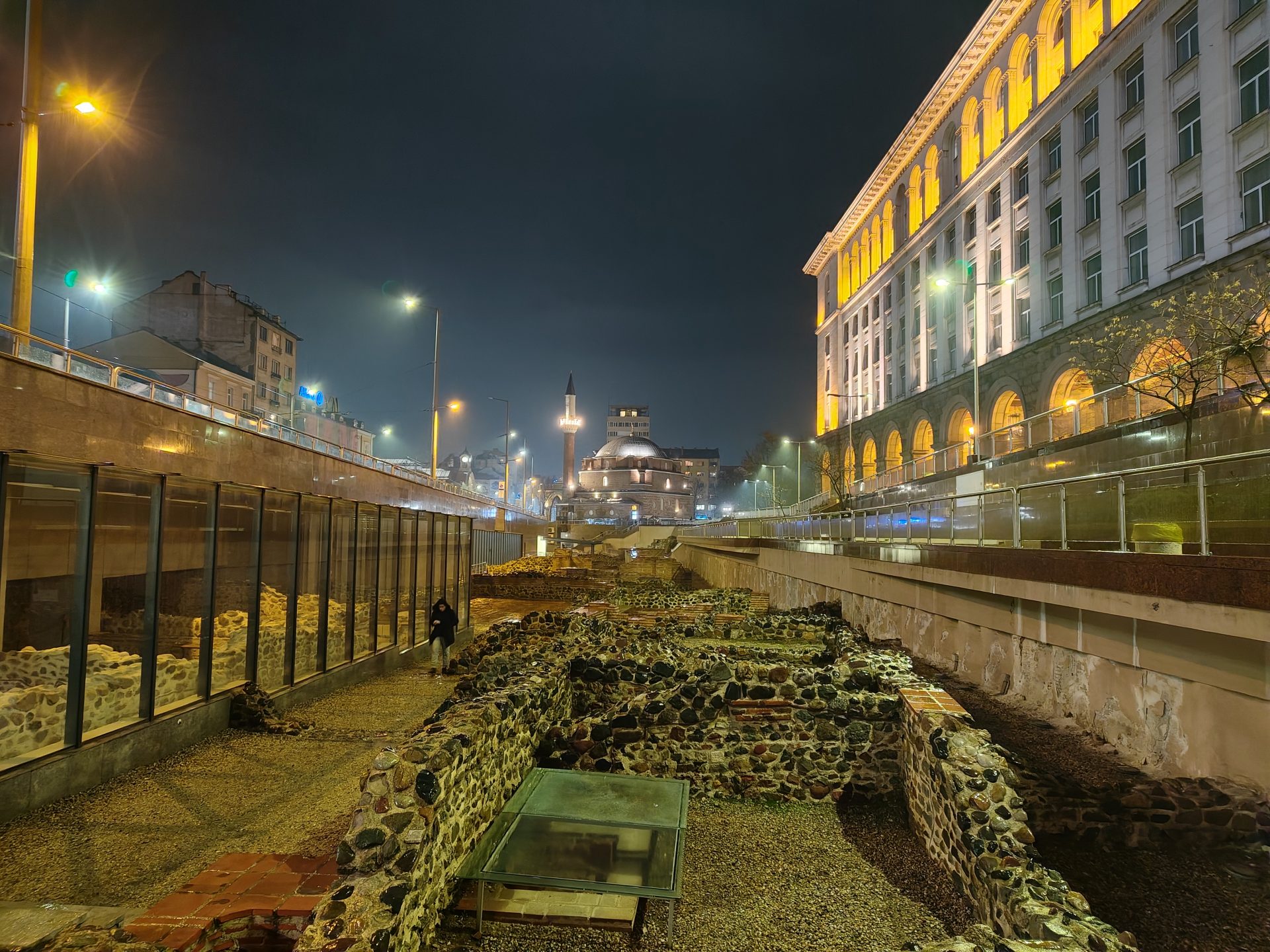 Обзор RedMagic 11 Air: чертовски разумный выбор картинка Смартфон nubia RedMagic 11 Air: тонкий гейминг | DGL.RU