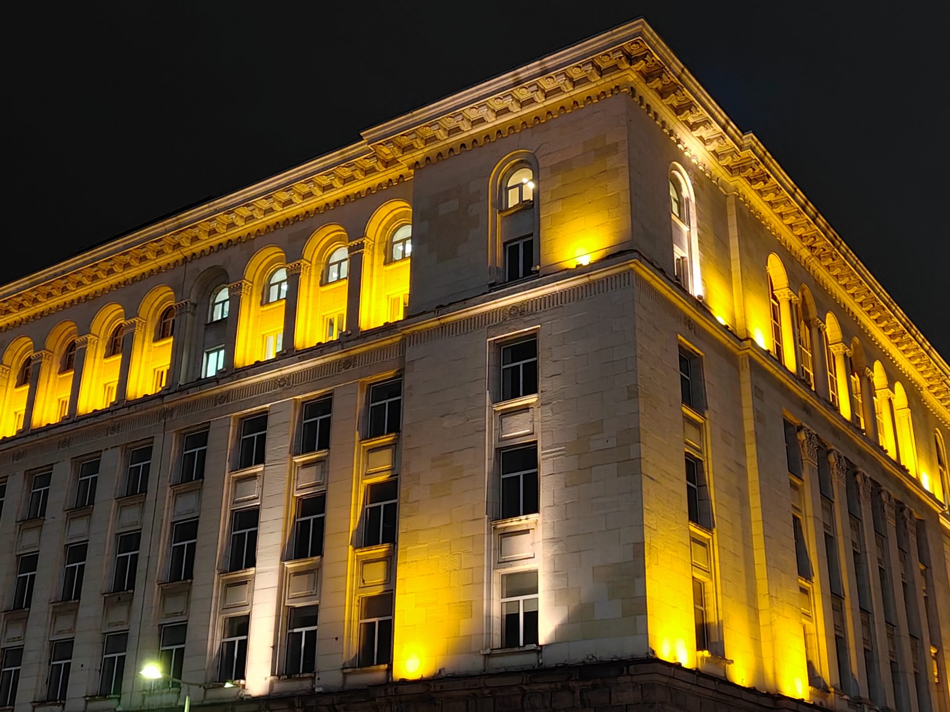 Обзор RedMagic 11 Air: чертовски разумный выбор картинка Смартфон nubia RedMagic 11 Air: тонкий гейминг | DGL.RU