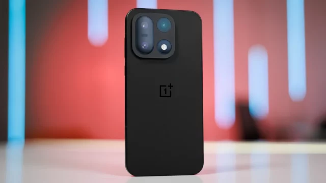 Смартфон OnePlus 15: автономность и дизайн | DGL.RU