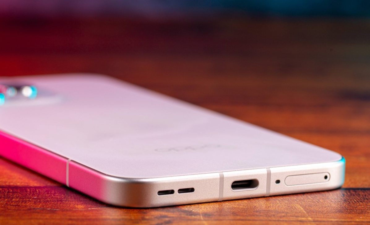 Смартфон Oppo Reno15: премиум-фишки | DGL.RU