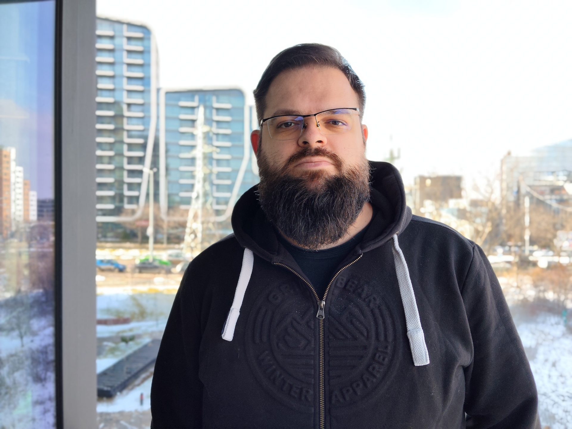 Обзор Poco M8 5G: максимум за свои деньги картинка Смартфон Poco M8 — ставка на экран и баланс | DGL.RU