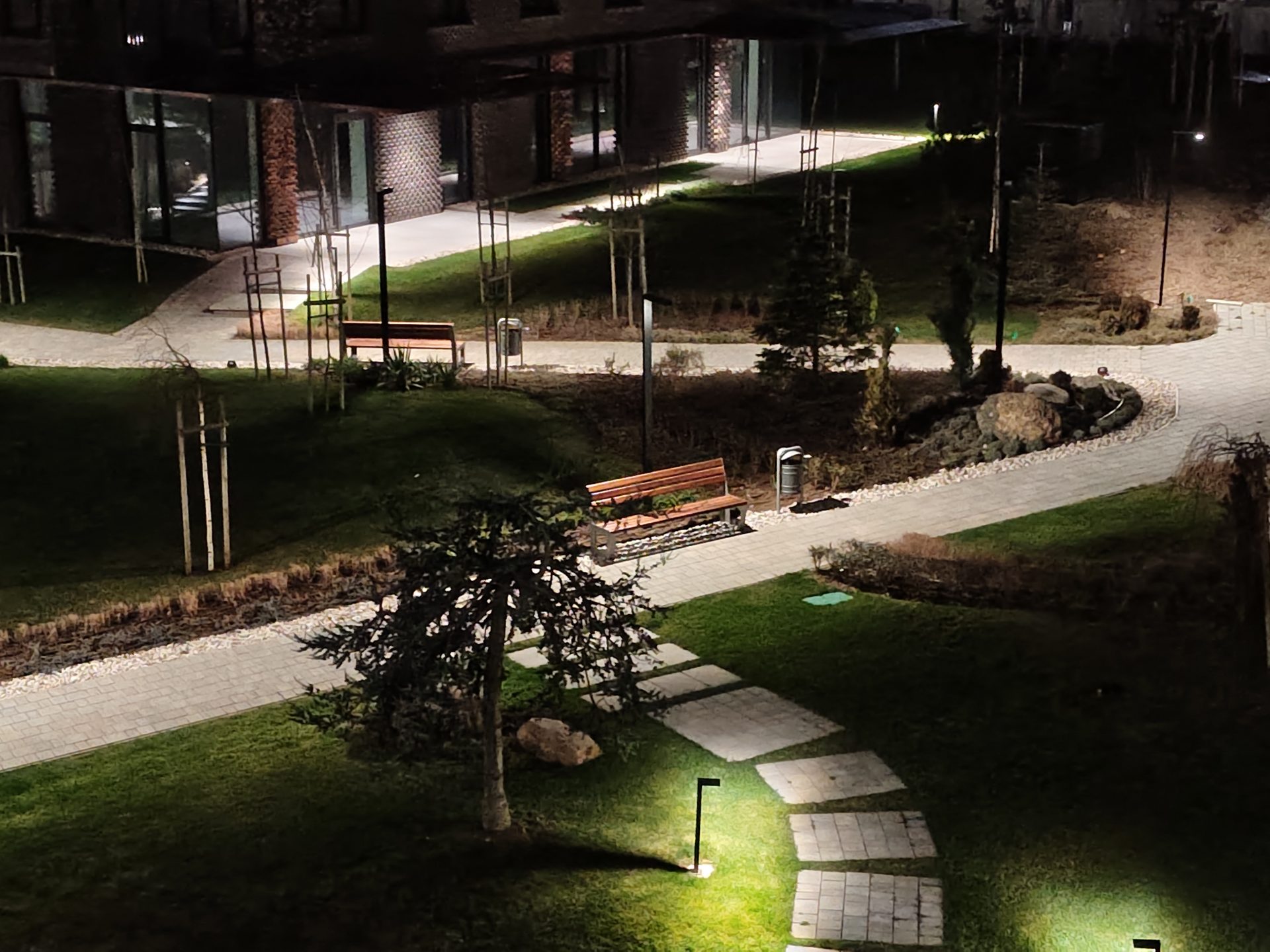 Обзор Poco M8 5G: максимум за свои деньги картинка Смартфон Poco M8 — ставка на экран и баланс | DGL.RU