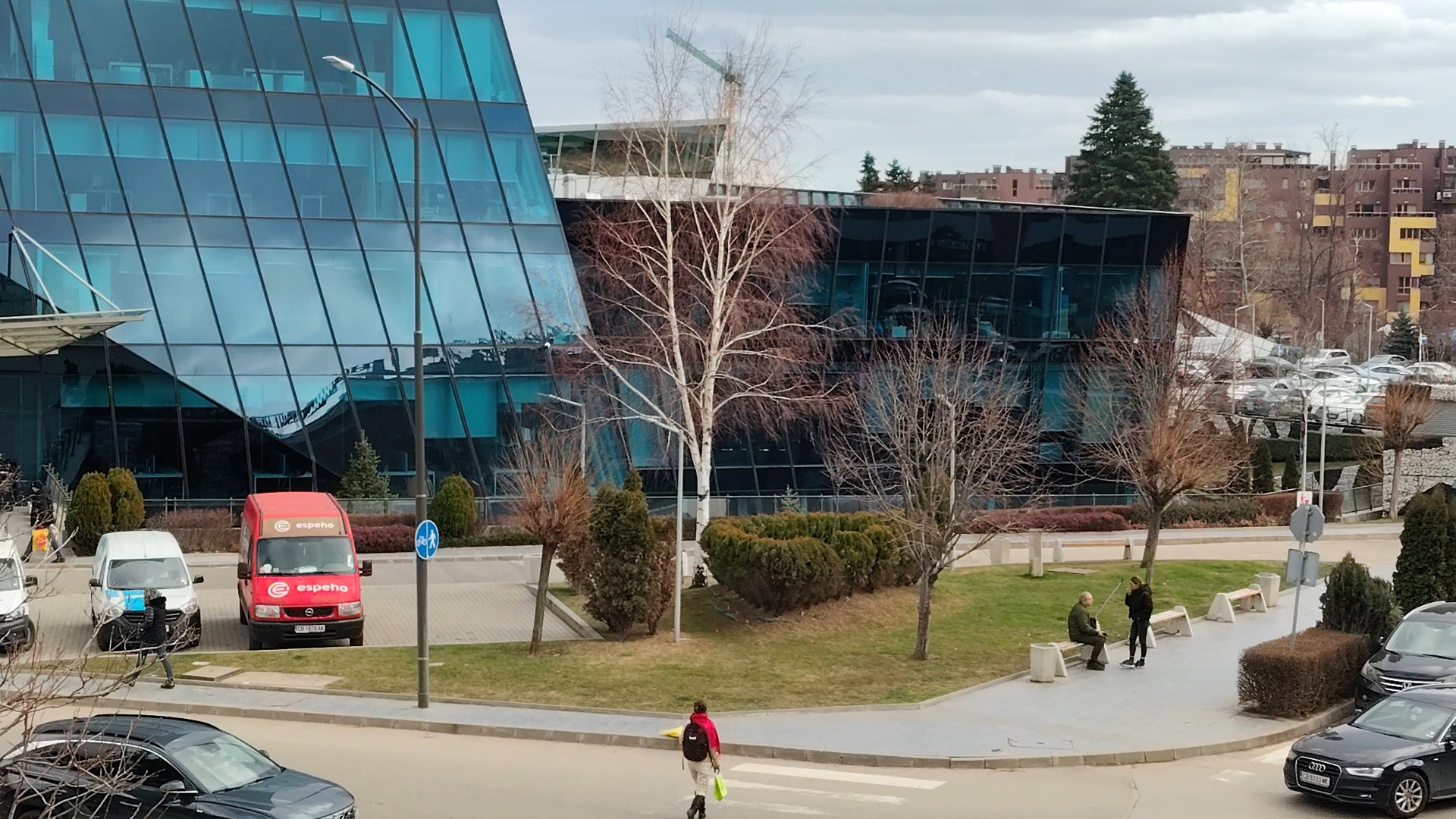 Обзор Poco M8 5G: максимум за свои деньги картинка Смартфон Poco M8 — ставка на экран и баланс | DGL.RU