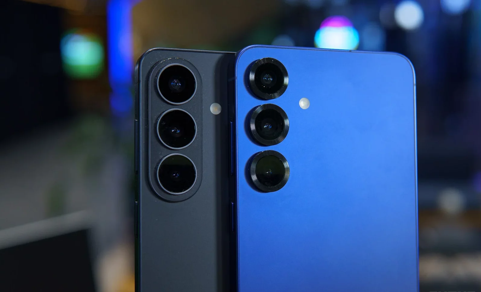 Samsung Galaxy S26 Plus против Galaxy S25 Plus: слишком похожи? картинка Смартфон Samsung Galaxy S26 Plus vs S25 Plus | DGL.RU