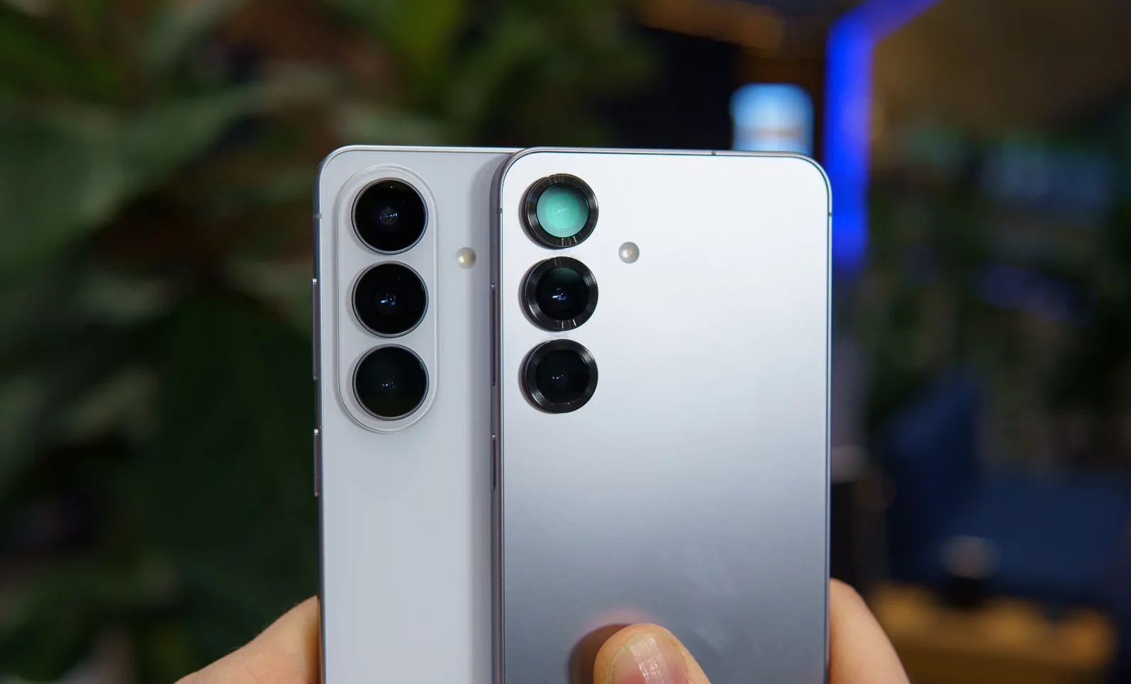 Смартфон Samsung Galaxy S26 против Galaxy S25 | DGL.RU