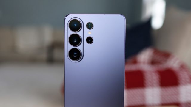 Смартфон Samsung Galaxy S26 Ultra безумный тест стабилизации с поворотом на 360 градусов (1) Смартфон Galaxy S26 Ultra и суперстабилизация | DGL.RU