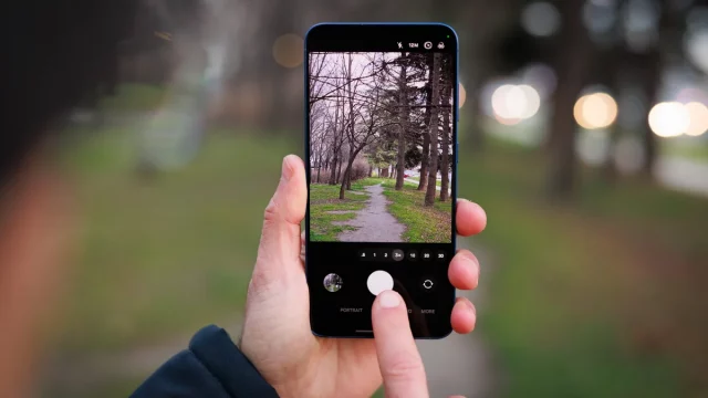 Смартфон Samsung Galaxy S26 Ultra: камера ИИ | DGL.RU