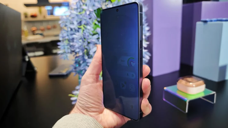 Смартфон Galaxy S26 Ultra и Privacy Display | DGL.RU