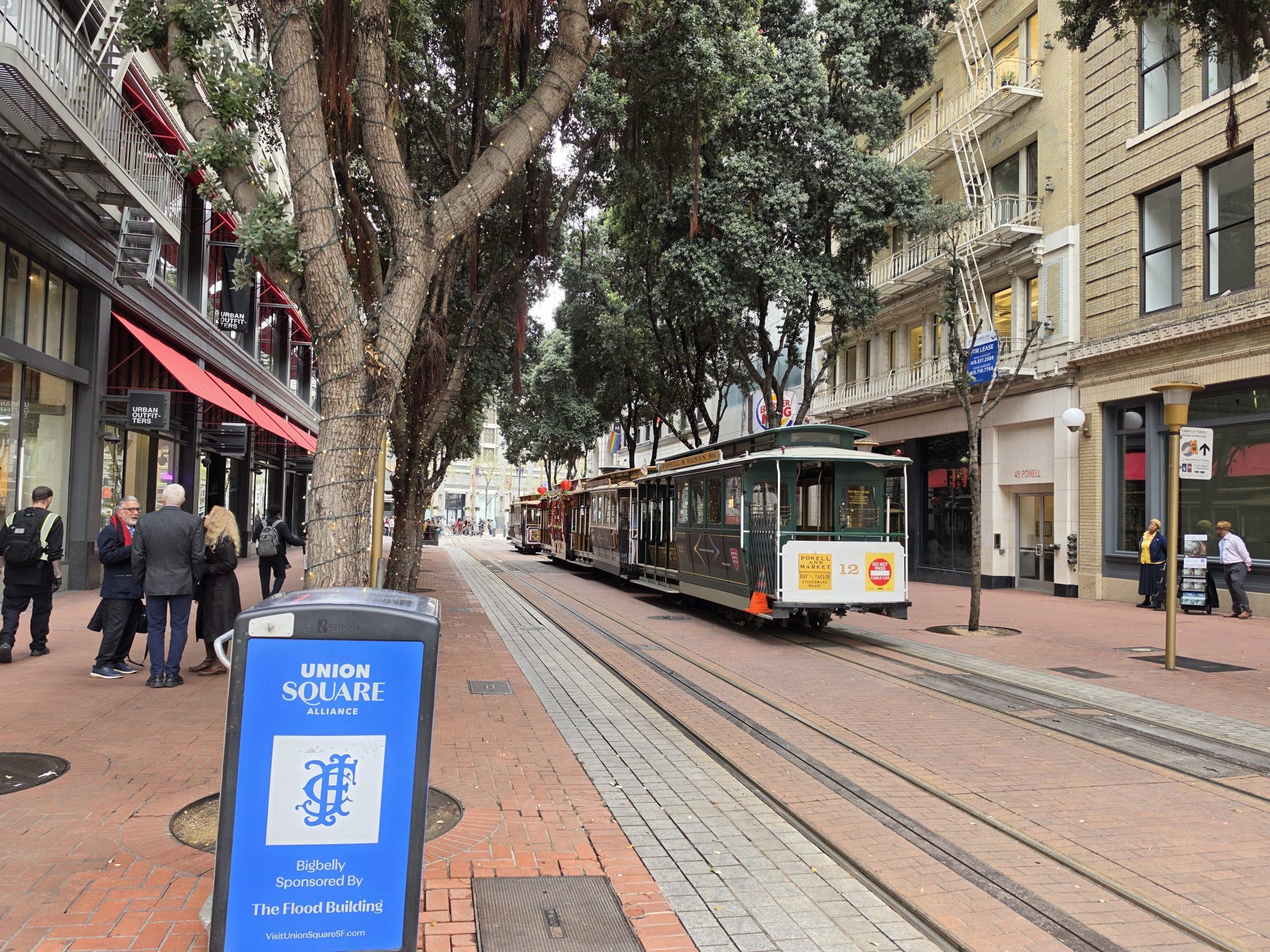 Обзор Samsung Galaxy S26 Ultra, S26 Plus и S26: сравнение и цены в России картинка Смартфон Samsung Galaxy S26 Ultra: ставка на ИИ | DGL.RU