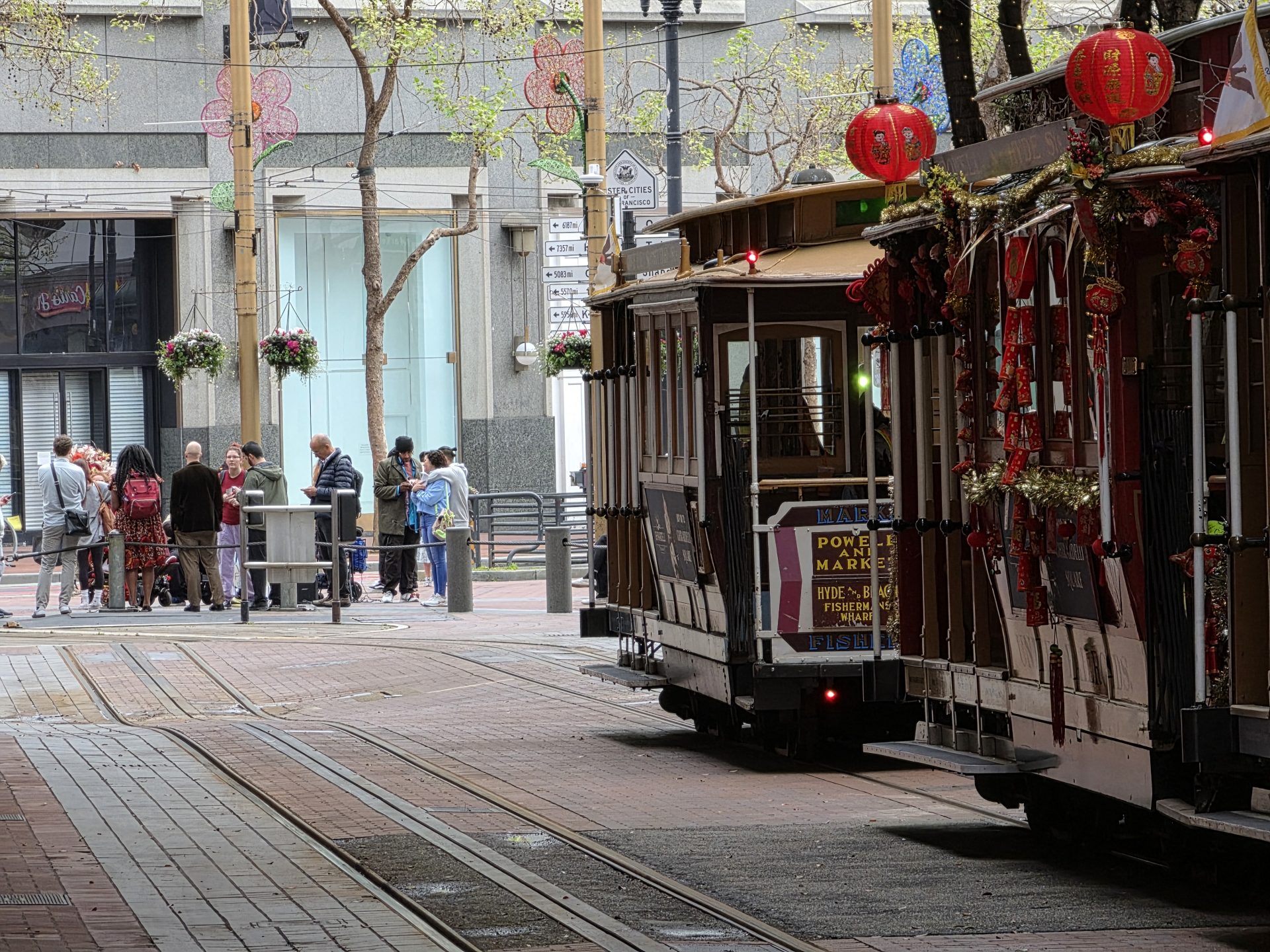 Обзор Samsung Galaxy S26 Ultra, S26 Plus и S26: сравнение и цены в России картинка Смартфон Samsung Galaxy S26 Ultra: ставка на ИИ | DGL.RU