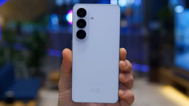 Смартфон Galaxy S26 обзор и смысл апгрейда | DGL.RU