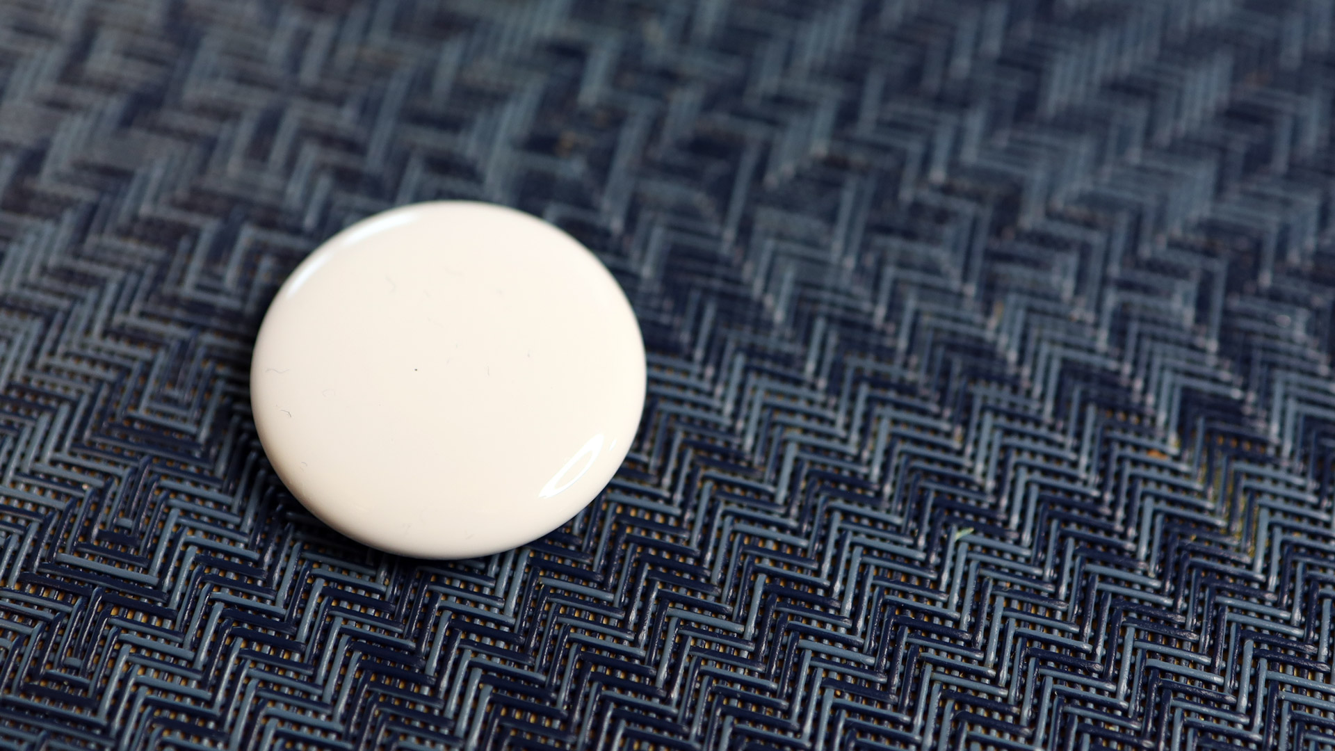 Трекер Apple AirTag 2026 стал громче | DGL.RU