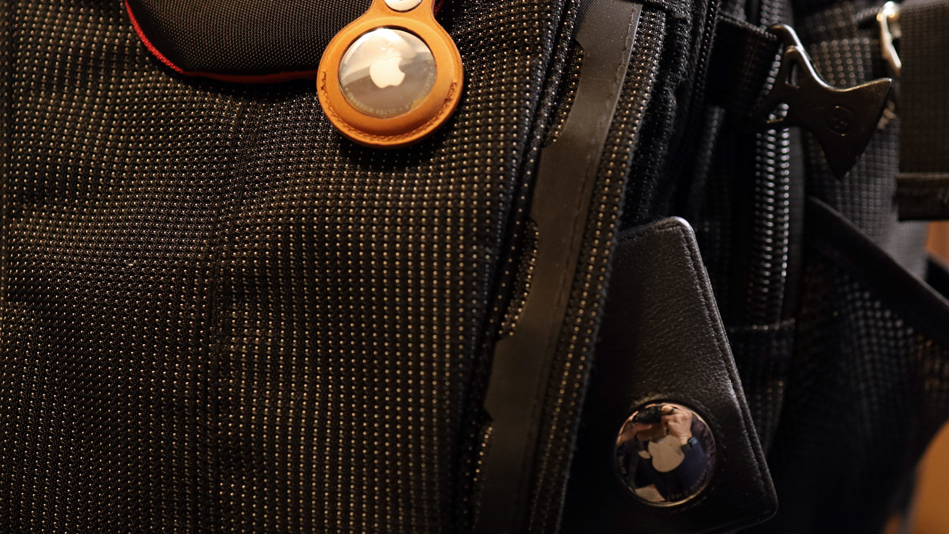 Трекер Apple AirTag 2026 стал громче | DGL.RU