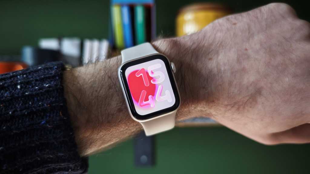 Обзор Apple Watch SE 3 — лучшие умные часы Apple