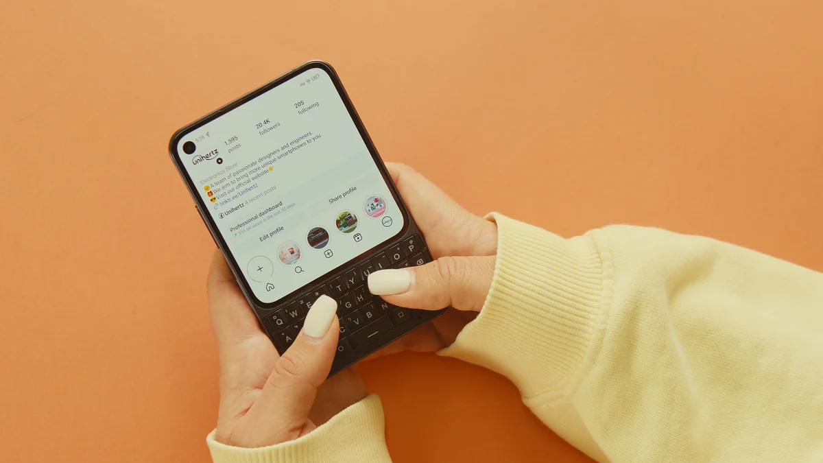 Unihertz Titan 2 Elite: зачем этот кирпич, если клавиатура теперь не мешает?