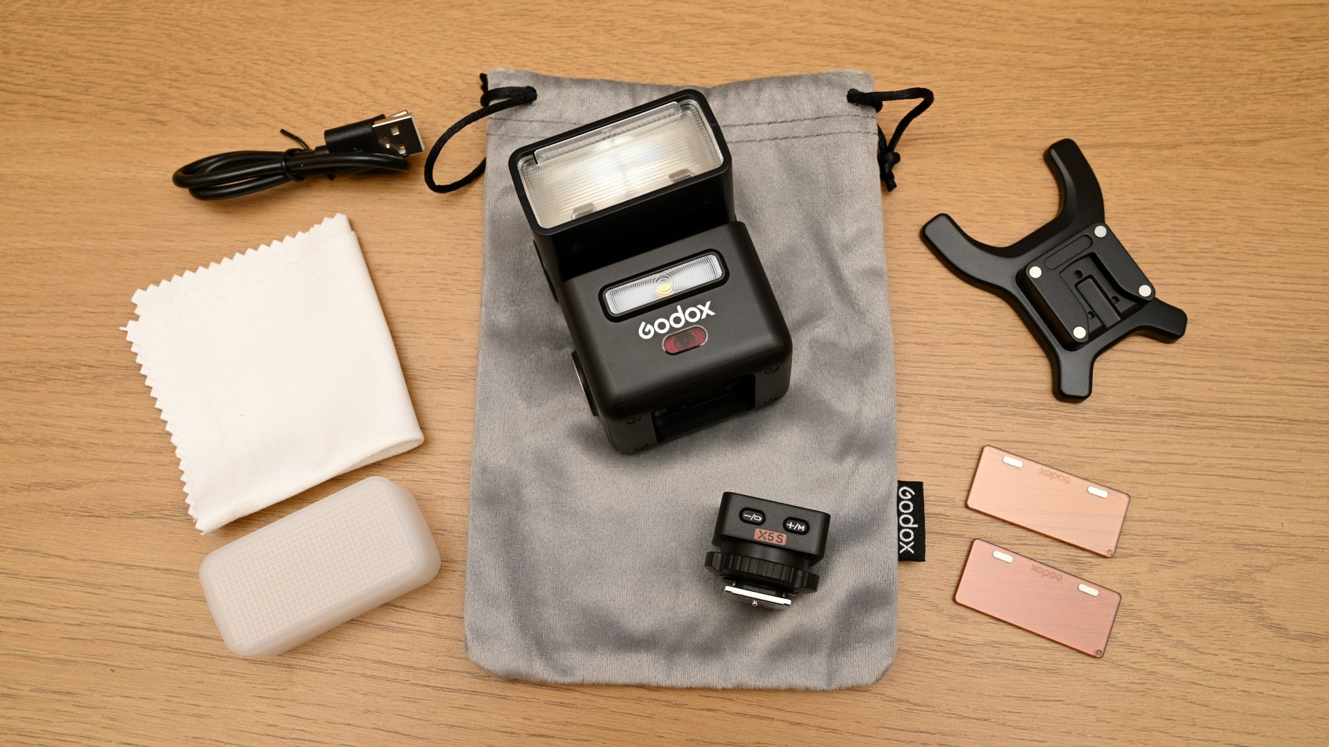 Вспышка Godox iT32 и X5 — свет без привязки | DGL.RU