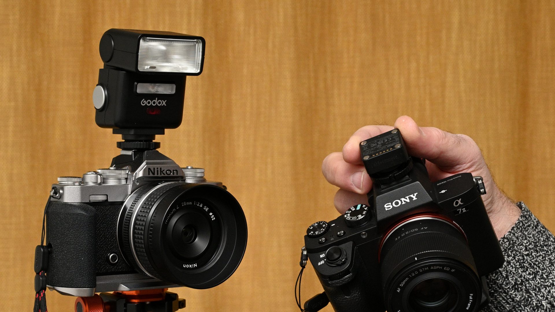 Вспышка Godox iT32 и X5 — свет без привязки | DGL.RU