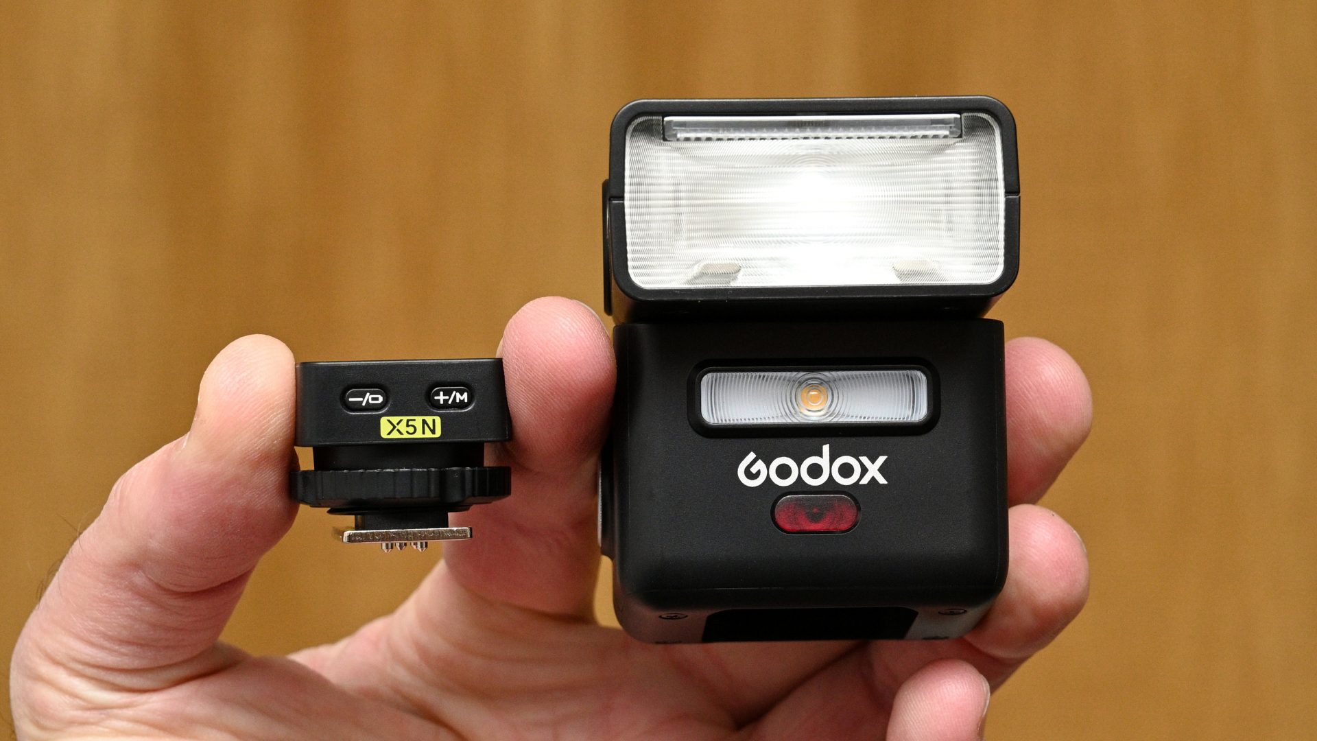 Вспышка Godox iT32 и X5 — свет без привязки | DGL.RU