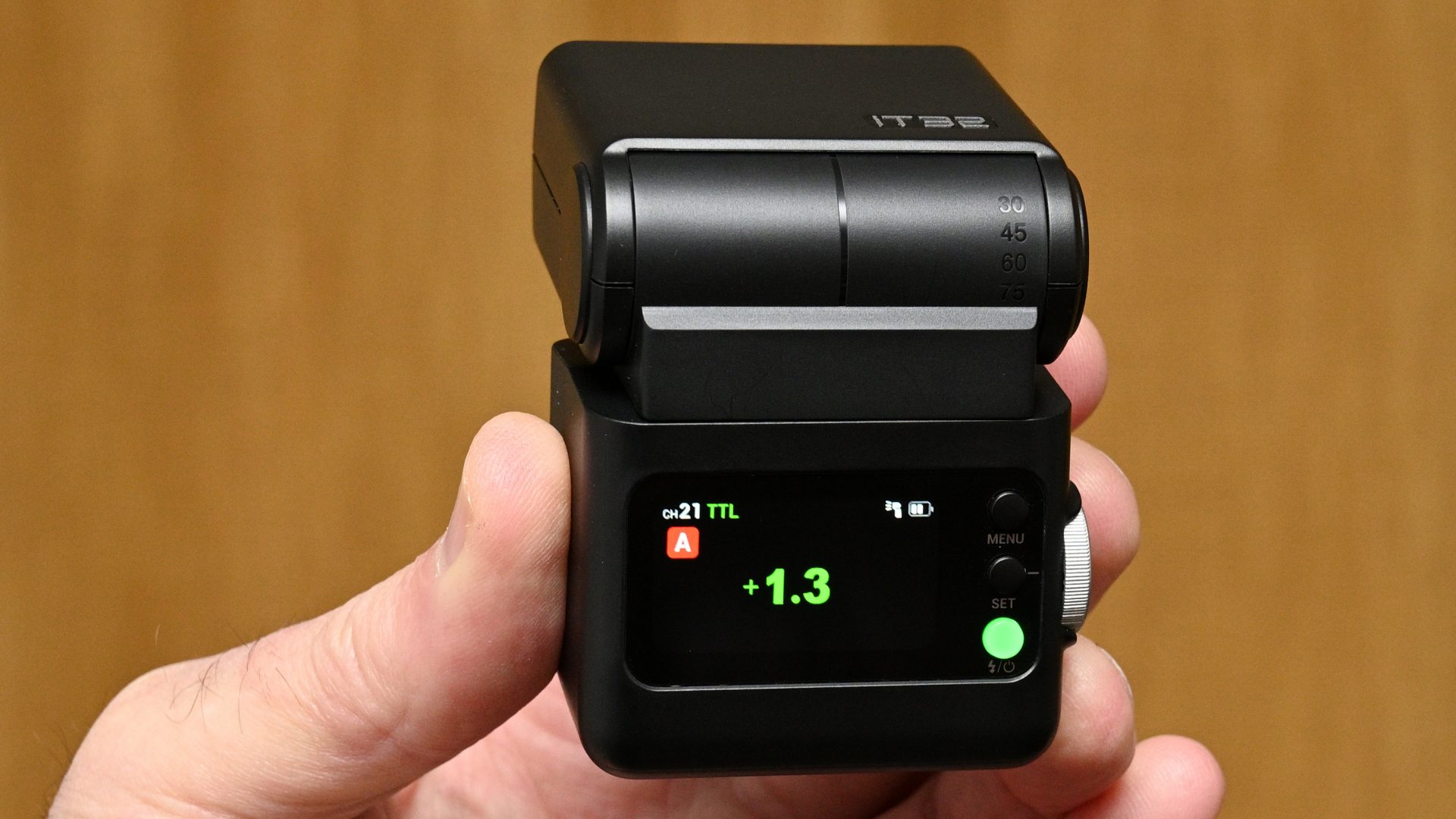 Вспышка Godox iT32 и X5 — свет без привязки | DGL.RU